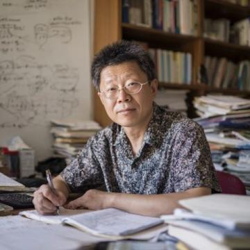 學歷雖淺，郭德綱卻能博古通今