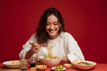 網(wǎng)紅美食一條街,放假必去的金榜牛奶甜品專家