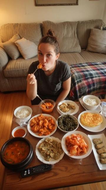 **標題農村美食大揭秘！這道傳統美味竟成網紅爆款，網友吃一口就停不下來！**