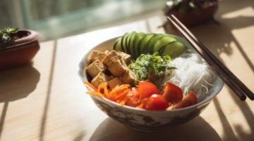 云南美食:昆明豆花米線的滇味風情