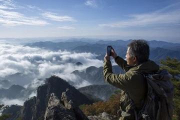 想要挑戰自我,體驗一場刺激而又難忘的徒步之旅嗎?那么鄒城小刀山絕對是一個不容錯過