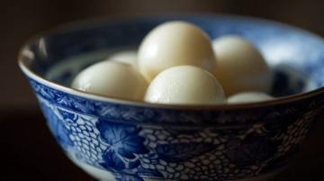 山東省聊城市許營鎮(zhèn)有一道地方美食叫傅隆吉，傅隆吉的來歷很多人不知道今天我就給大