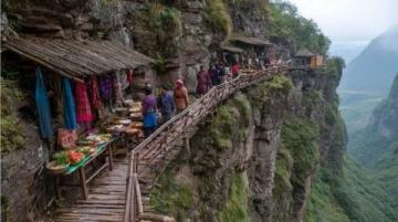 云南普洱攻略(以下是一份云南普洱的旅游攻略)