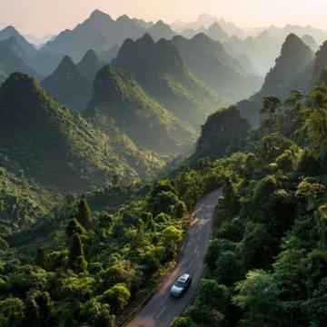 探索貴州秘境:5大熱點游覽攻略與獨特視角體驗
