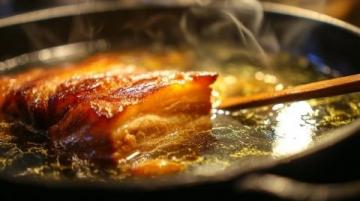 肉類烹飪之謎：為什么牛肉能煮熟，而豬肉就難以掌控？