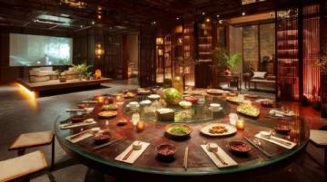 鳳凰特色美食：虹橋下的嘎子飯莊，嘗鮮必去