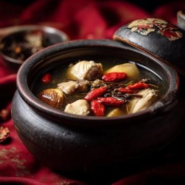 中國(guó)各地特色吃雞方式大盤點(diǎn):從東北小雞燉蘑菇到四川口水雞