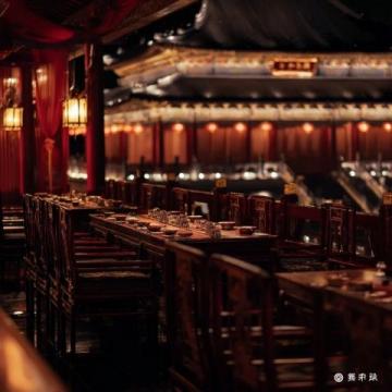 青島方言里的“蒼蠅館子”指環境一般但口味佳價廉的小吃店