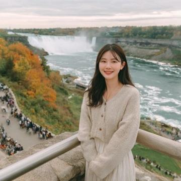 平山清風峽,人少景美,沒有過多雕飾的原生態山谷。因地勢生態原因,空氣十分清新
