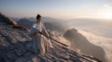 太原蒙山大佛景區探秘:云霧中的千年古佛遺址之旅