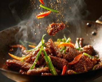 肉類烹飪之謎：為什么牛肉能煮熟，而豬肉就難以掌控？