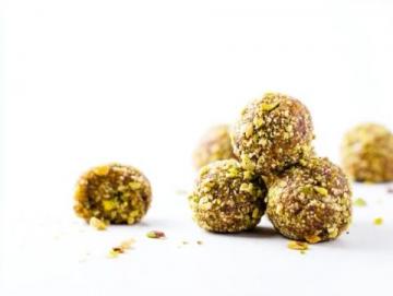 無需廚師機的美味:抹茶麻薯肉松包,柔軟彈牙,簡單易做!