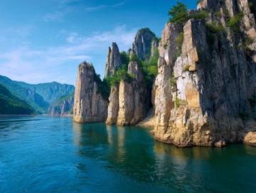 山東榮成旅游攻略:浪漫山海之旅,探尋人文美景與自然奇觀