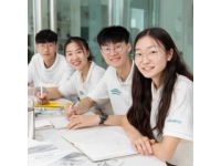 高鐵之旅：小黃人研學團趣味學習鐵路安全知識