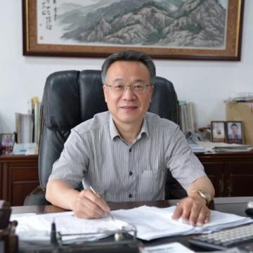 襄汾縣高素質農民穩糧保供培訓開班:現代農業機械技術實操學習啟動