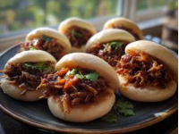 品味內(nèi)蒙古：呼倫貝爾布里亞特包子，草原風(fēng)味肉餡鮮香獨(dú)特