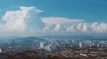 南寧市，簡稱邕，古稱邕州，別稱綠城，邕城、五象城！其歷史文化悠久