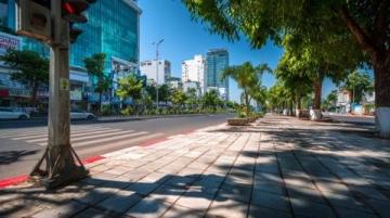路線臨江門地鐵2號線解放碑（1期-路線1）；臨江門地鐵2號線解放碑（2期-路線