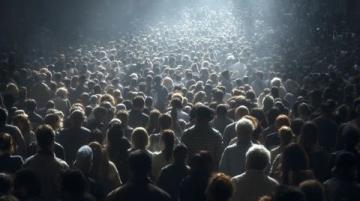 那天陽光燦爛,我去時發(fā)現(xiàn)人真多