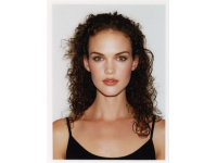 如何讓卷發更自然有彈性？精選三大造型神器