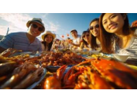 暑期文旅消費持續升溫，各地通過多元舉措激活市場活力，文旅+融合模式不斷拓展