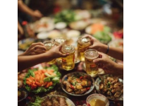 如果你想了解瀘州的街頭美食，那么你來對地方了！瀘州不僅是著名的酒城（以瀘州老