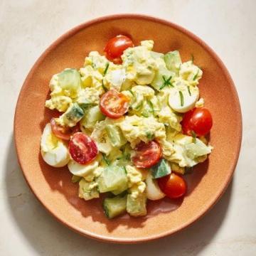 夏日清爽小菜:黃瓜木耳炒雞蛋,簡單三步學會