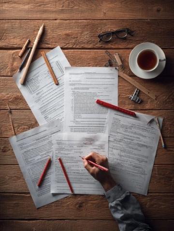 八上英語期中作文攻略:五類高頻主題范文速背