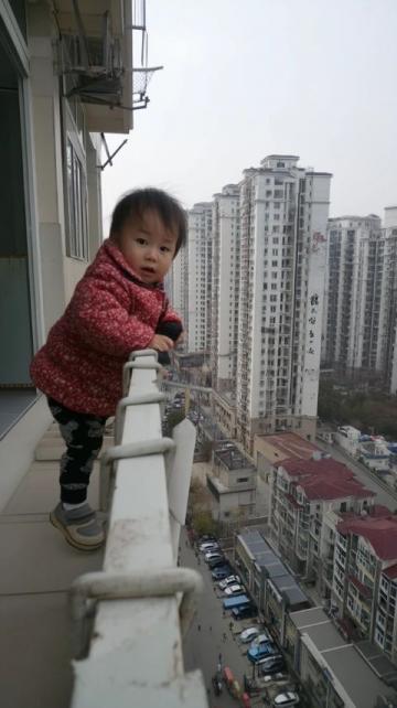 想必在內(nèi)地的寶寶們一定很向往西北吧,給人一種自由,無憂無慮的感覺