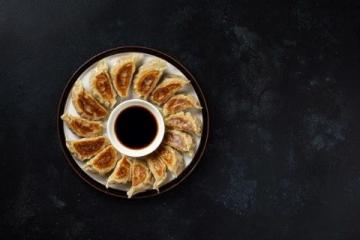 如何做美味鍋貼:角瓜蝦米餡料簡單教程