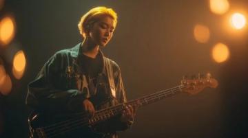 華晨宇在佛山舉辦了首場演唱會，在現場創造出了火星樂園的奇幻世界。