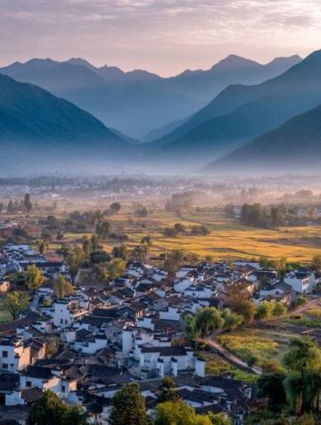 探秘多彩貴州：必游景點匯總及特色體驗指南