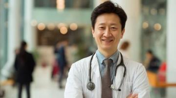 用藥誤區危及生命:協和教授警示常見藥物風險