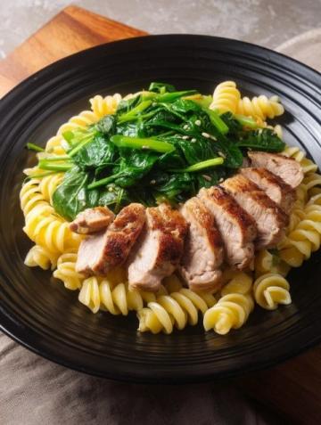 秦巴漢水風(fēng)味安康蒸面,芝麻醬拌出滑嫩鮮香