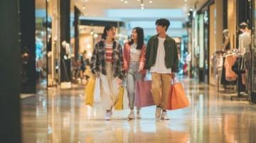 外國人大批來華旅游購物