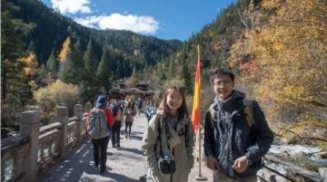 本溪秋季紅葉之旅:四大美景推薦,美食住宿攻略全解析