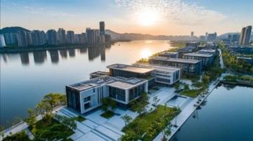 杭州的十大高中各有千秋，每所學校都有其獨特的特點和學生文化