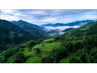 川西隱秘仙境：霸王山下的雪山阿爾卑斯之旅