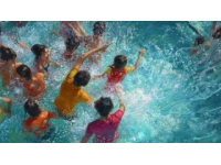 開陽(yáng)縣槳板運(yùn)動(dòng)燃爆夏日旅游：水上樂園成消暑新熱點(diǎn)