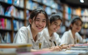 八年級上冊期中高效復(fù)習(xí)攻略:全科覆蓋穩(wěn)拿110+