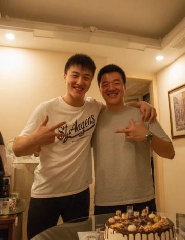 昨晚帶兒子外出慶祝他的生日盛宴