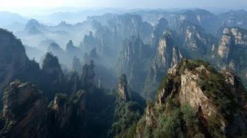 張家界天門山湖南人間仙境~附攻略,再好的文案也形容不出張家界的美!
