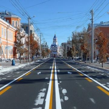 天津西北角路面翻新一周變“鏡面”,防油不黏引熱議