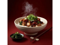 對于湖南沅陵人來說，一碗正宗的沅陵豬腳粉，承載著他們日常飲食習慣和鄉愁