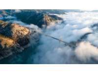 國內最大跨徑公軌兩用懸索橋主纜架設完成