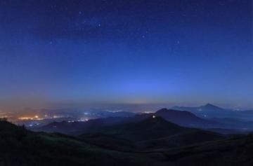 湖北保康縣南頂草原:人少景美的星空露營地推薦