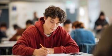 高考后直通英國名校攻略:助力你彎道超車