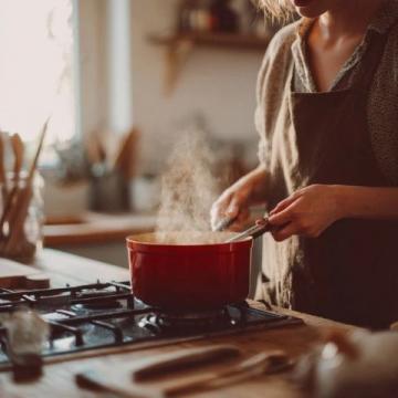 輕松學會9道家常菜，廚房新手也能快速上手