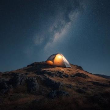 湖北保康縣南頂草原:人少景美的星空露營地推薦