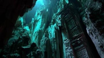 湯山溶洞:奇幻鐘乳石與山水畫卷的完美融合